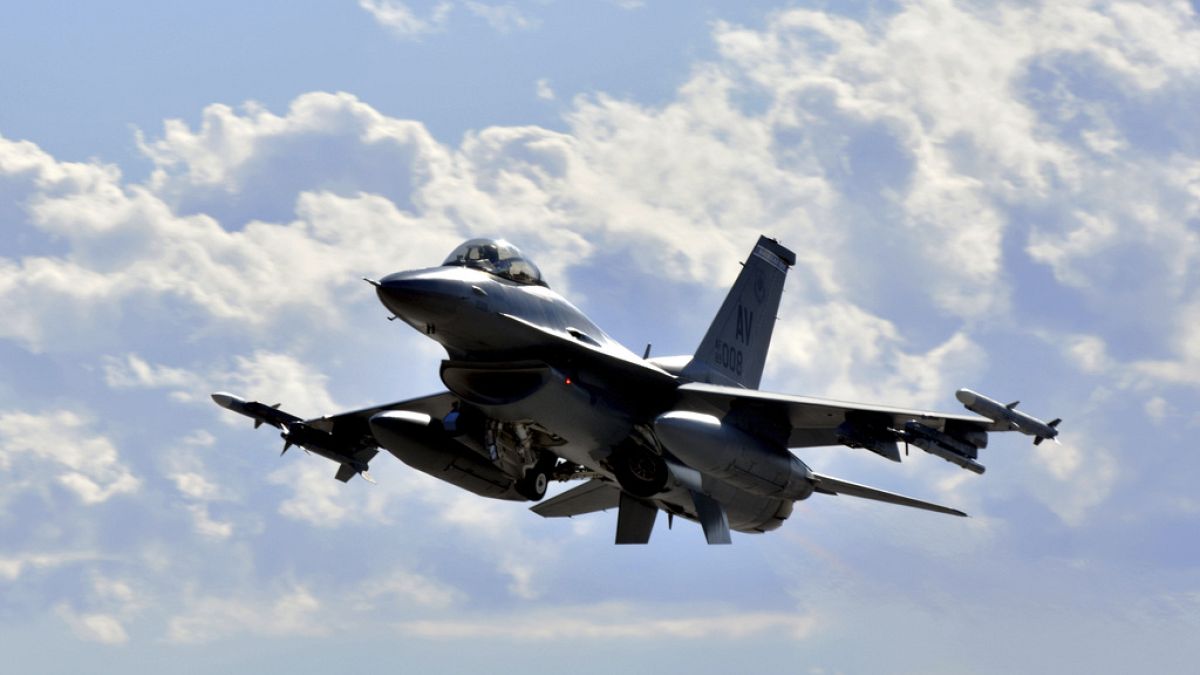 F-16'ların Türkiye'ye satışını engellemeyi amaçlayan yasa tasarısı ABD Senatosu tarafından reddedildi