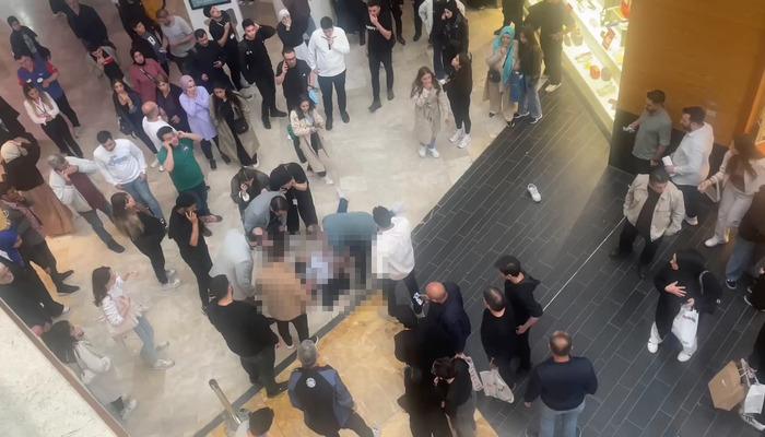 Bayrampaşa AVM'de korkunç kaza!  İkram standından atlayan kişi ağır yaralandı