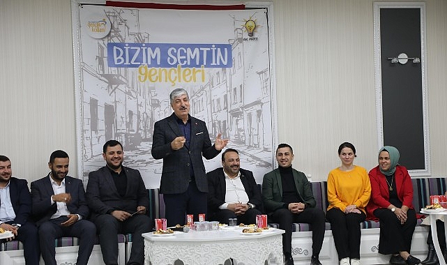 Ömeroğlu, "Gençler umudumuzdur" - GÜNDEM