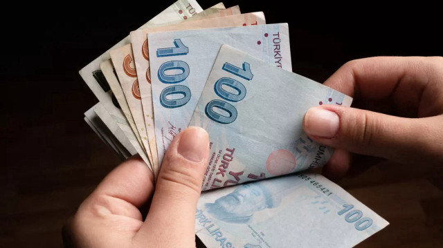 Emekli Haberi 2026 | 4A ve 4B emeklisine zamlı ödeme listesi! Taban aylık kaç TL’ye yükseldi?